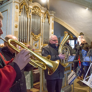 Palmweihe wird zu einem lebendigen Gottesdienst.